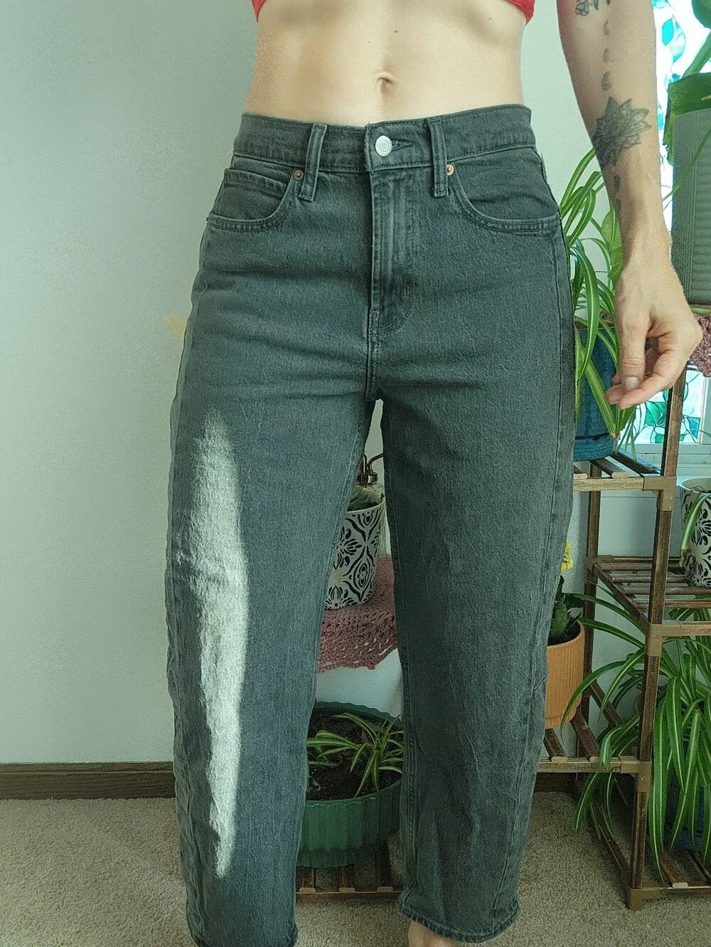 Old Navy Dark Gray High Waist Barrel Leg Jeans Size 8